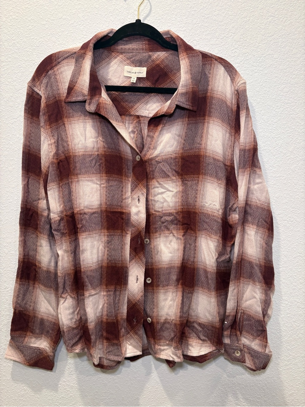 Rails Men's Plaid Button-Up Shirt in Brown/White